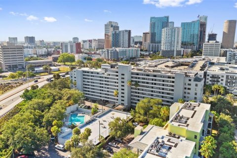 Condo in Tampa, Florida, 2 bedrooms  № 2120247