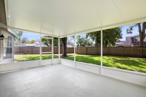 House in Plant City, Florida 3 bedrooms, 150.22 sq.m. № 1821048 - photo 21