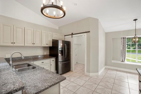 House in Plant City, Florida 3 bedrooms, 150.22 sq.m. № 1821048 - photo 7