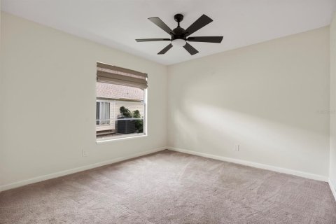House in Plant City, Florida 3 bedrooms, 150.22 sq.m. № 1821048 - photo 19