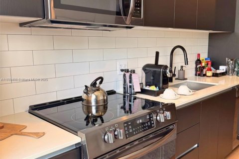Купить кондоминиум в Майами, Флорида 1 комната, 41.16м2, № 1946239 - фото 4