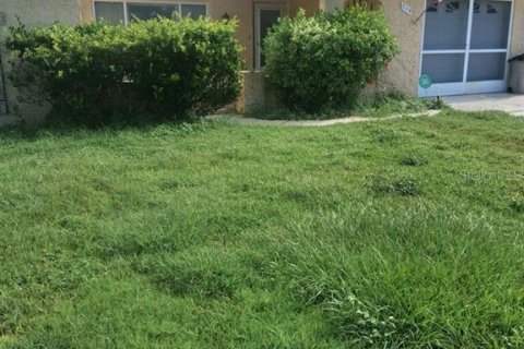 Casa en alquiler en Port Richey, Florida, 2 dormitorios, 133.97 m2 № 1899081 - foto 1