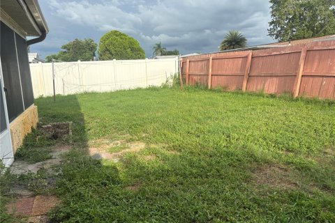 Casa en alquiler en Port Richey, Florida, 2 dormitorios, 133.97 m2 № 1899081 - foto 16