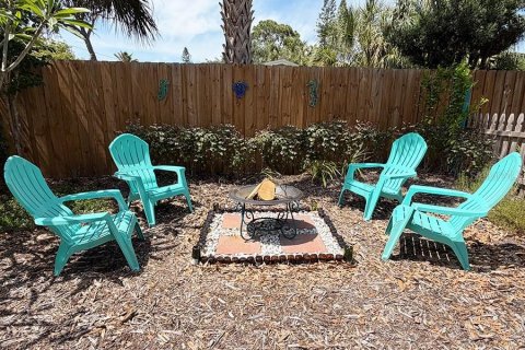 House in Saint Petersburg, Florida 3 bedrooms, 163.88 sq.m. № 2096106 - photo 25