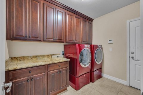 Villa ou maison à vendre à Fish Hawk, Floride: 4 chambres, 364.46 m2 № 1824879 - photo 23