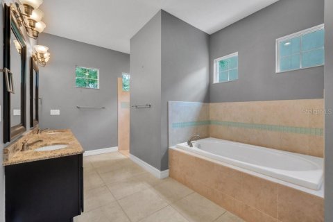 Villa ou maison à vendre à Fish Hawk, Floride: 4 chambres, 364.46 m2 № 1824879 - photo 26