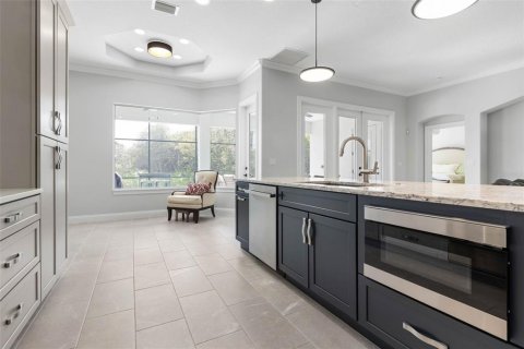 House in Palm Coast, Florida 5 bedrooms, 265.14 sq.m. № 2158012 - photo 9