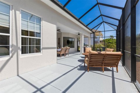 House in Palm Coast, Florida 5 bedrooms, 265.14 sq.m. № 2158012 - photo 22