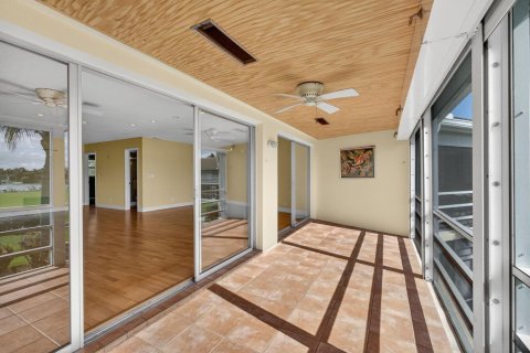 Condo in Tequesta, Florida, 3 bedrooms  № 2154977 - photo 27