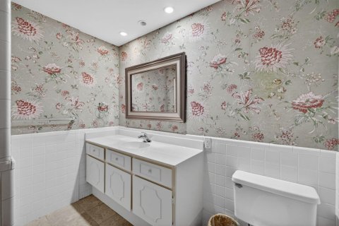 Condo in Tequesta, Florida, 3 bedrooms  № 2154977 - photo 19