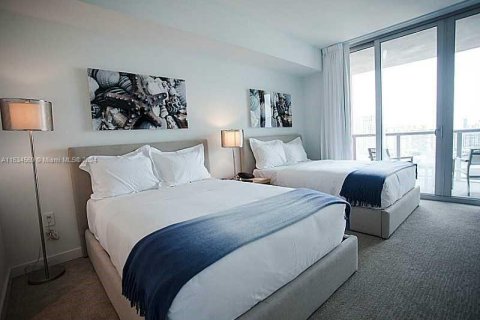 Copropriété à vendre à Hallandale Beach, Floride: 2 chambres, 94.76 m2 № 2088533 - photo 12