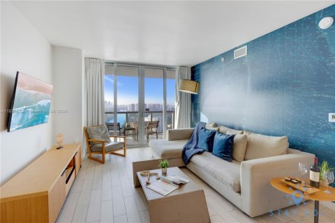 Copropriété à vendre à Hallandale Beach, Floride: 2 chambres, 94.76 m2 № 2088533 - photo 22