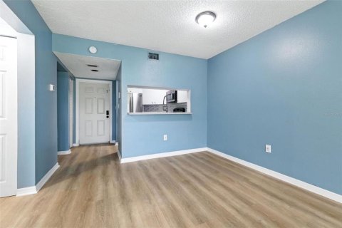 Condominio en venta en Saint Petersburg, Florida, 2 dormitorios, 66.89 m2 № 1854329 - foto 8