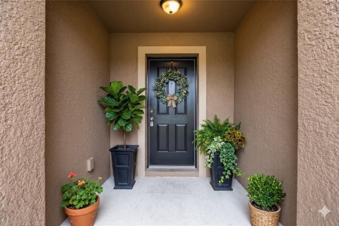 House in Ocala, Florida 4 bedrooms, 188.96 sq.m. № 2093872 - photo 2