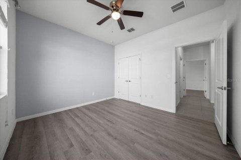 House in Ocala, Florida 4 bedrooms, 188.96 sq.m. № 2093872 - photo 13
