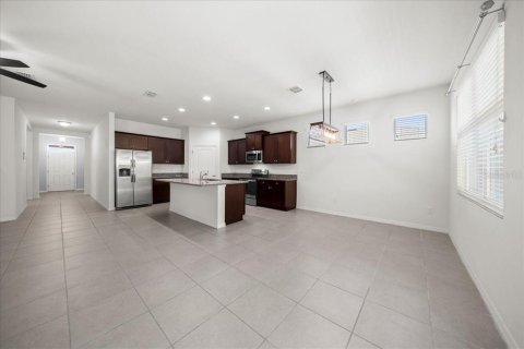 House in Ocala, Florida 4 bedrooms, 188.96 sq.m. № 2093872 - photo 25