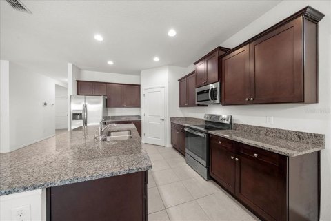 House in Ocala, Florida 4 bedrooms, 188.96 sq.m. № 2093872 - photo 23
