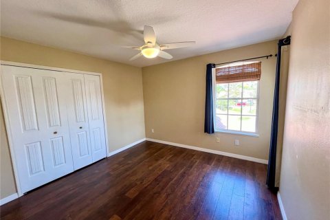 House in Orlando, Florida 4 bedrooms, 212.65 sq.m. № 1543785 - photo 23