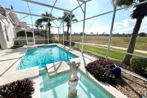 House in Orlando, Florida 4 bedrooms, 212.65 sq.m. № 1543785 - photo 6