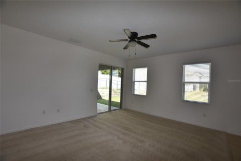 Villa ou maison à louer à Mount Dora, Floride: 4 chambres, 223.06 m2 № 2102359 - photo 6