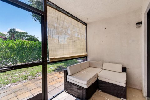 Condo in Boca Raton, Florida, 2 bedrooms  № 2185720 - photo 23