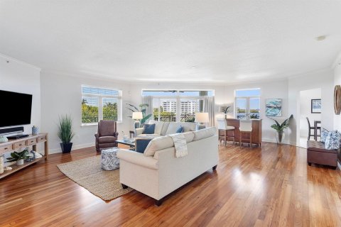 Condo in Lantana, Florida, 3 bedrooms  № 2262029