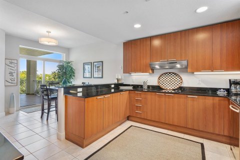 Condo in Lantana, Florida, 3 bedrooms  № 2262029 - photo 11