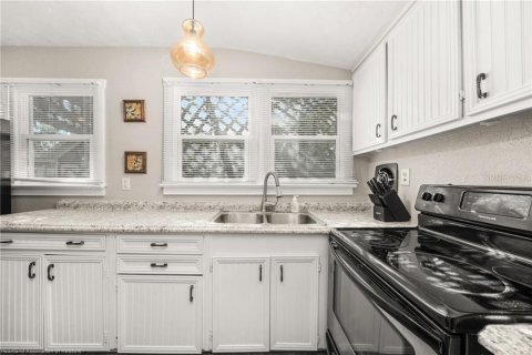Villa ou maison à vendre à Sebring, Floride: 4 chambres, 217.76 m2 № 1915485 - photo 12
