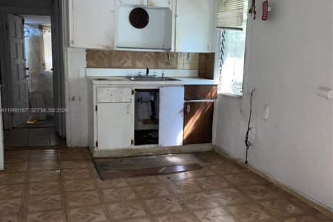 Land in Miami, Florida № 2057667 - photo 8