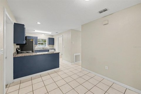 Villa ou maison à vendre à Kissimmee, Floride: 3 chambres, 139.45 m2 № 2418681 - photo 5
