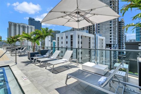 Condominio en venta en Miami, Florida, 43.29 m2 № 1993158 - foto 7
