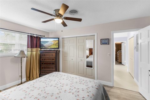 Casa en venta en Plantation, Florida, 2 dormitorios, 161.19 m2 № 2010676 - foto 27