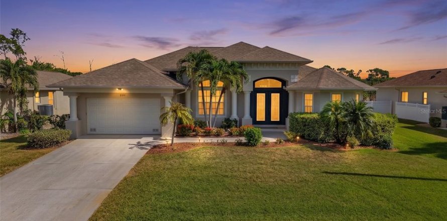 Casa en Rotonda, Florida 3 dormitorios, 238.48 m2 № 2199862