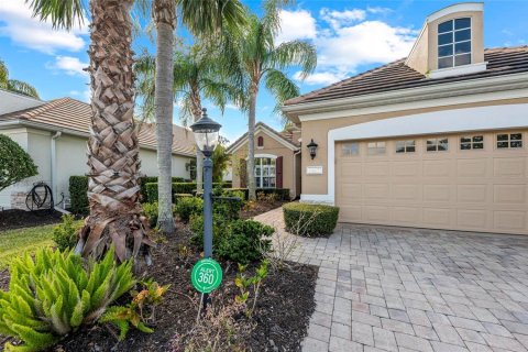 Casa en venta en Lakewood Ranch, Florida, 3 dormitorios, 209.77 m2 № 1590067 - foto 9