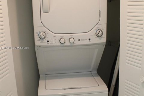 Copropriété à louer à Aventura, Floride: 1 chambre, 102.56 m2 № 2001174 - photo 10