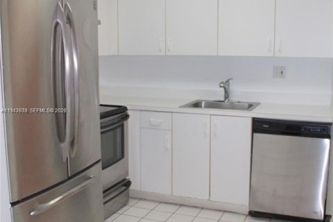 Copropriété à louer à Aventura, Floride: 1 chambre, 102.56 m2 № 2001174 - photo 5