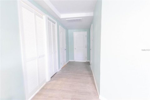 Immobilier commercial à vendre à Clearwater, Floride: 3 chambres, 122.26 m2 № 1527780 - photo 7