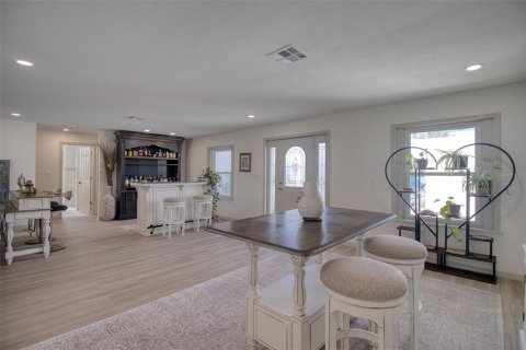 House in Hudson, Florida 3 bedrooms, 229.47 sq.m. № 2151350 - photo 9