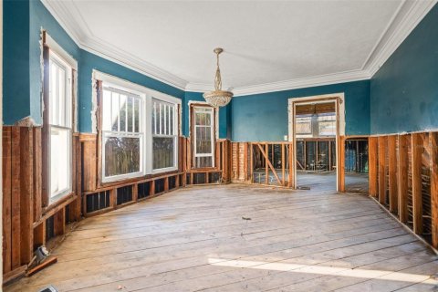 Casa en venta en Saint Petersburg, Florida, 4 dormitorios, 250.28 m2 № 1724155 - foto 8