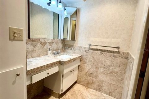 Condominio en alquiler en Holiday, Florida, 2 dormitorios, 76.64 m2 № 1796918 - foto 8