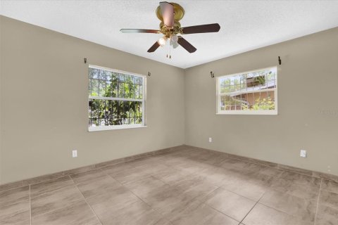 Villa ou maison à vendre à Orlando, Floride: 4 chambres, 142.7 m2 № 1806842 - photo 21