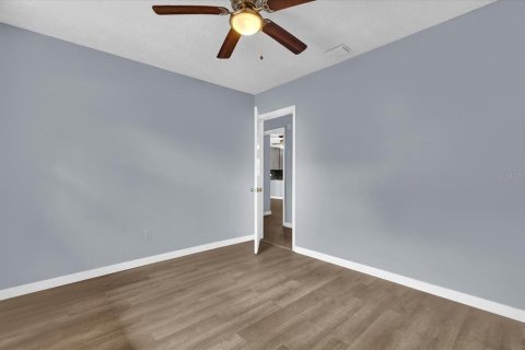 Villa ou maison à vendre à Orlando, Floride: 4 chambres, 142.7 m2 № 1806842 - photo 17