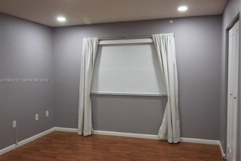 Condominio en alquiler en Miramar, Florida, 1 dormitorio, 65.03 m2 № 2020216 - foto 23