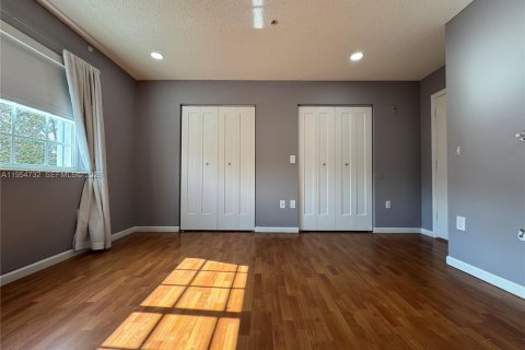 Condominio en alquiler en Miramar, Florida, 1 dormitorio, 65.03 m2 № 2020216 - foto 21