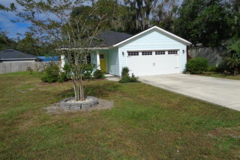 House in Jacksonville, Florida 4 bedrooms, 136.57 sq.m. № 824678 - photo 1