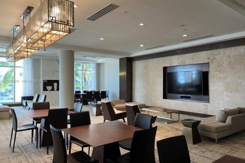 Condominio en alquiler en Miami, Florida, 1 dormitorio, 80.17 m2 № 2043715 - foto 24