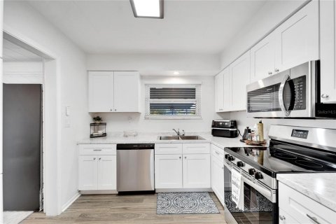 Casa en venta en Sun City Center, Florida, 2 dormitorios, 113.43 m2 № 2386403 - foto 20