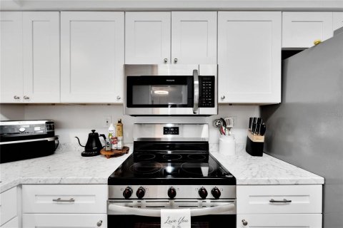 Casa en venta en Sun City Center, Florida, 2 dormitorios, 113.43 m2 № 2386403 - foto 17