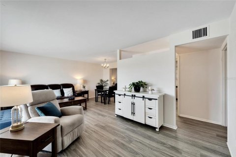 Casa en venta en Sun City Center, Florida, 2 dormitorios, 113.43 m2 № 2386403 - foto 11