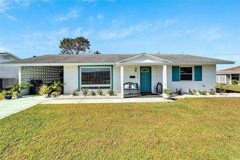 Casa en venta en Sun City Center, Florida, 2 dormitorios, 113.43 m2 № 2386403 - foto 2